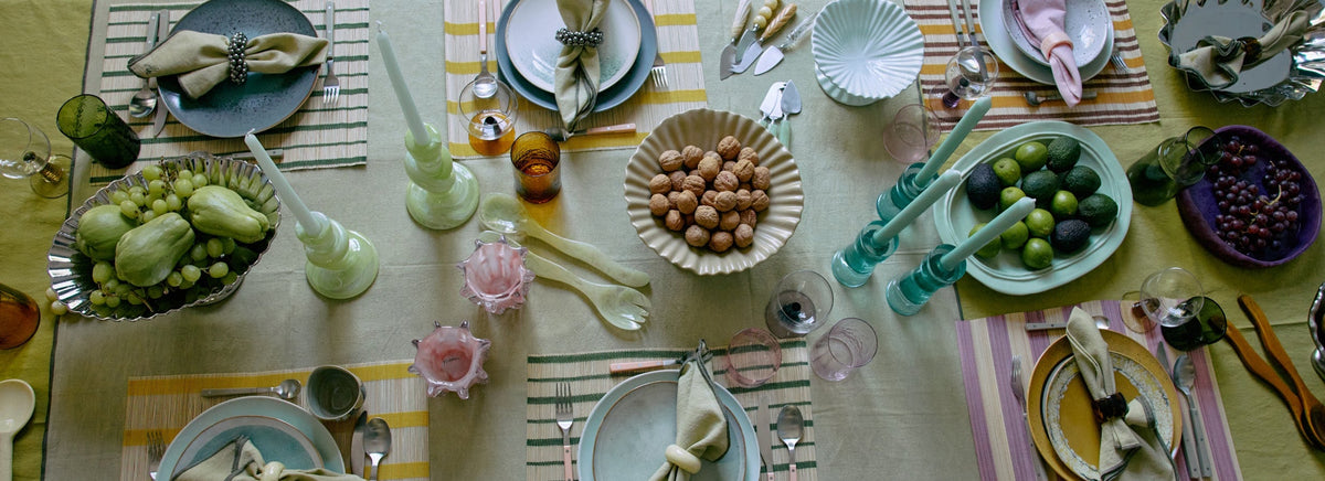 AAN TAFEL