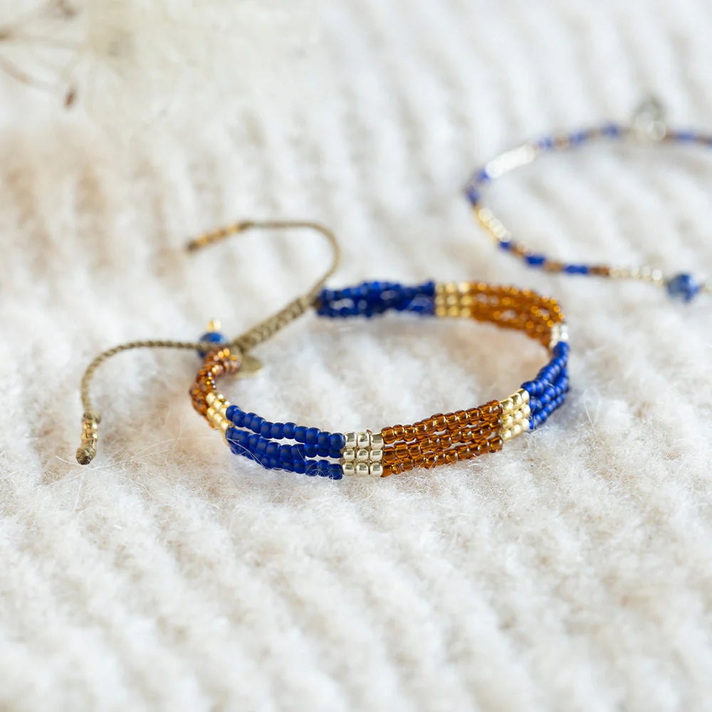 
                      
                        Armband Harmonious Lapis Lazuli-gold
                      
                    