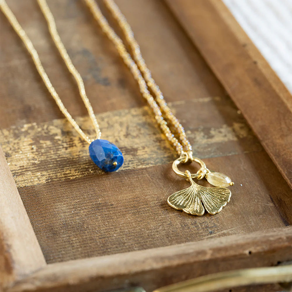 
                      
                        Ketting Calm Lapis Lazuli-gold
                      
                    