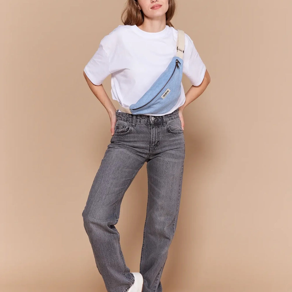 
                      
                        Fanny Pack Olivia-denim blue
                      
                    