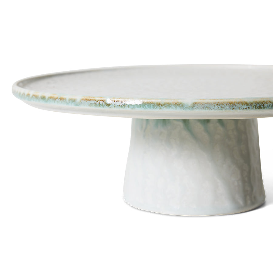 
                      
                        70s ceramics: Plateau M-smudge
                      
                    