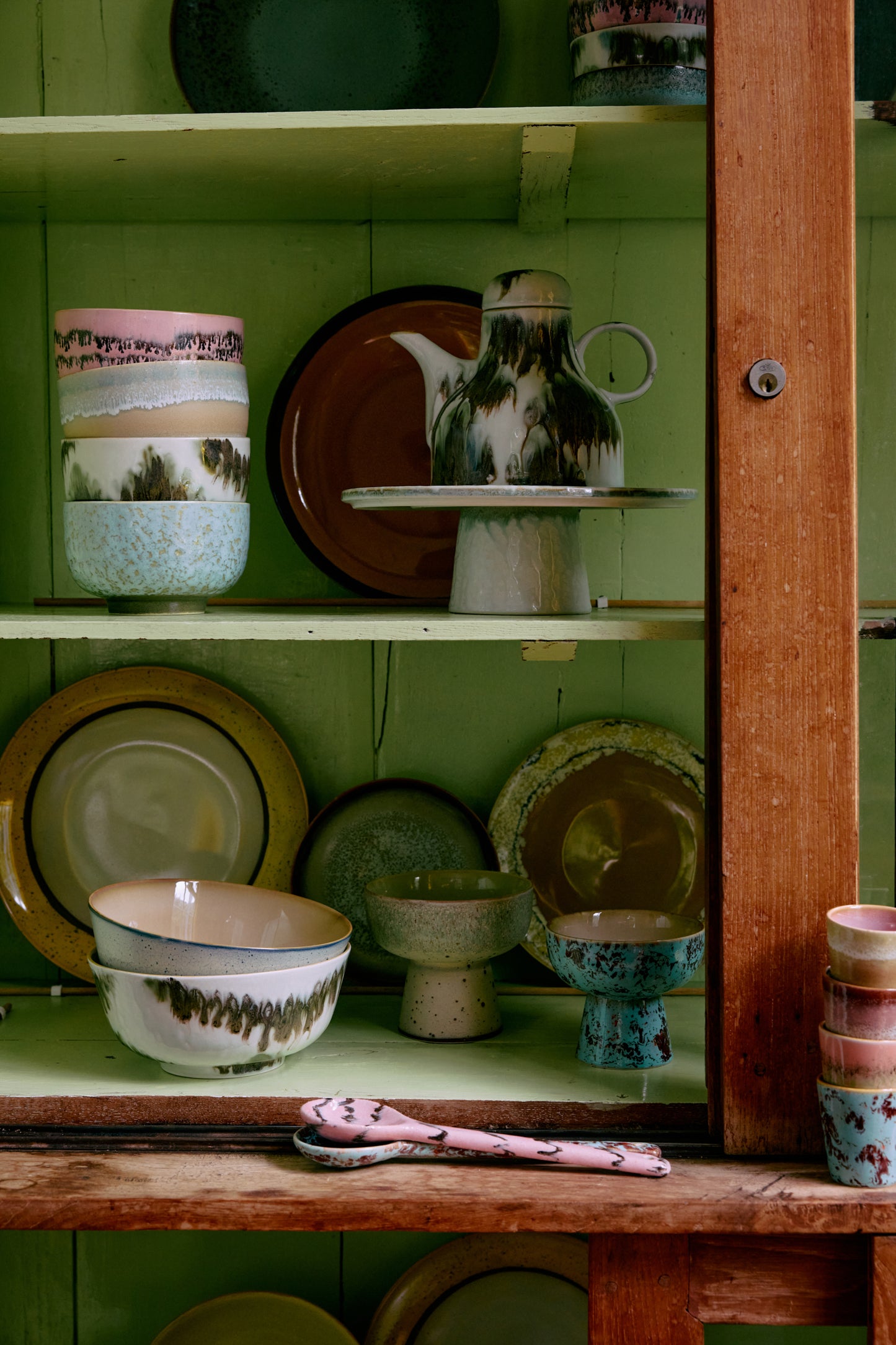 70s ceramics: Plateau M-smudge