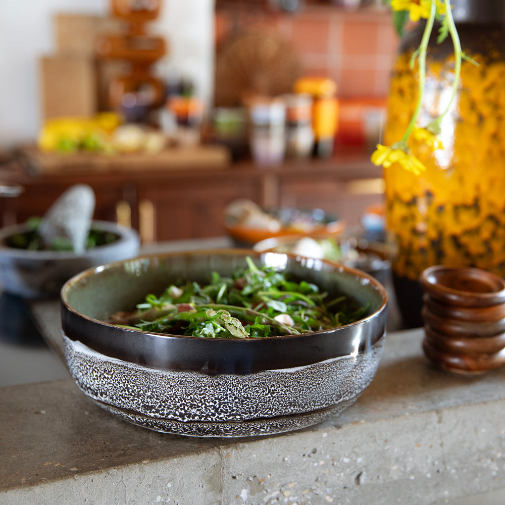 
                      
                        70s ceramics: Salad Bowl High-rock on
                      
                    