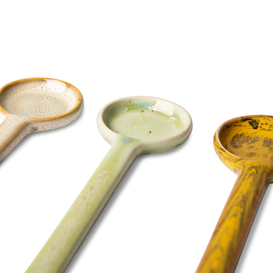 
                      
                        70s ceramics: Spoons Medium (set of 4) Scorpius-mix
                      
                    