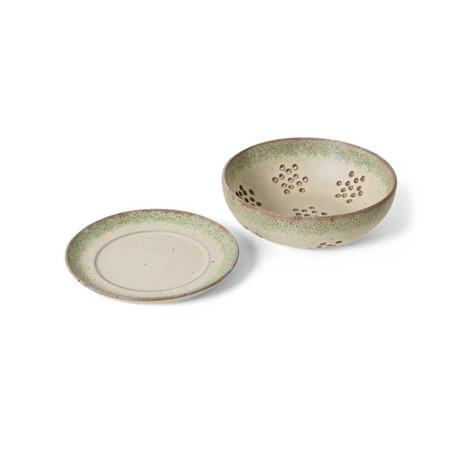 
                      
                        70s ceramics: Berry Bowl-slush
                      
                    