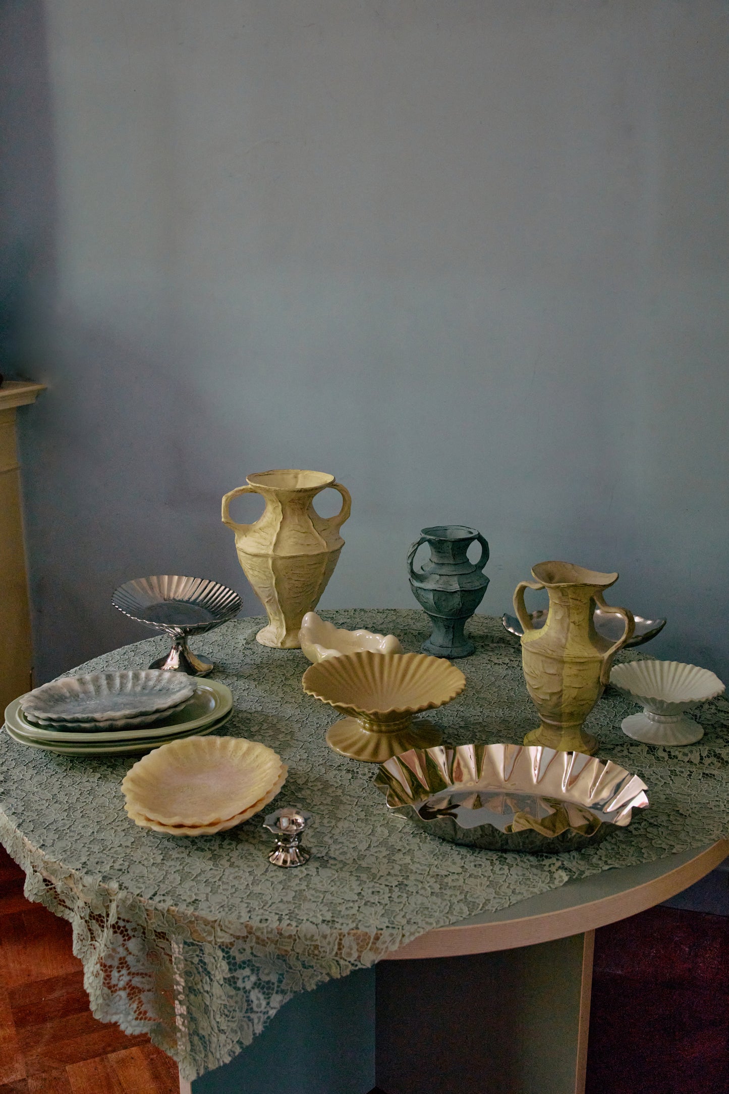 New classics: Resin Tray-ivory