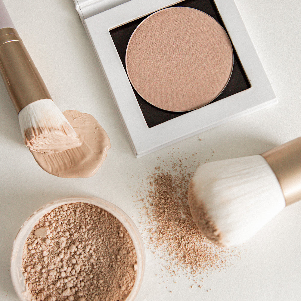 
                      
                        Compact Mineral Foundation-medium
                      
                    