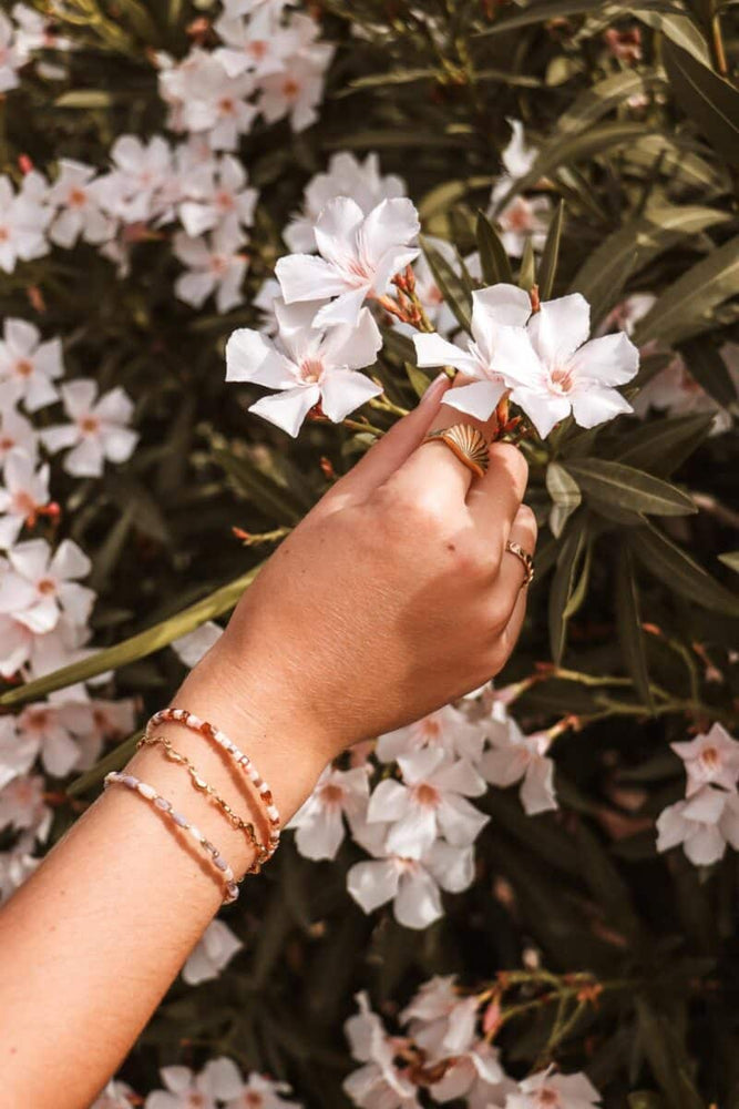
                      
                        Armband Terra Lilac-gold
                      
                    