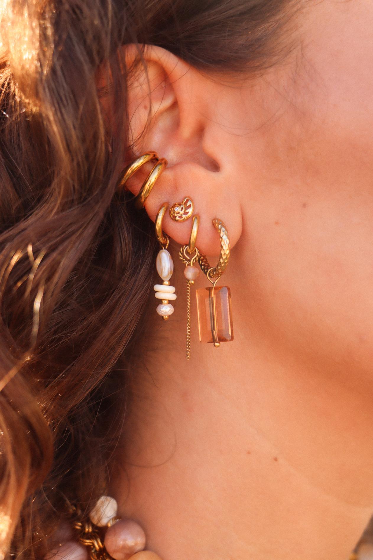 Oorbel Single Hoop Natural Shell-gold