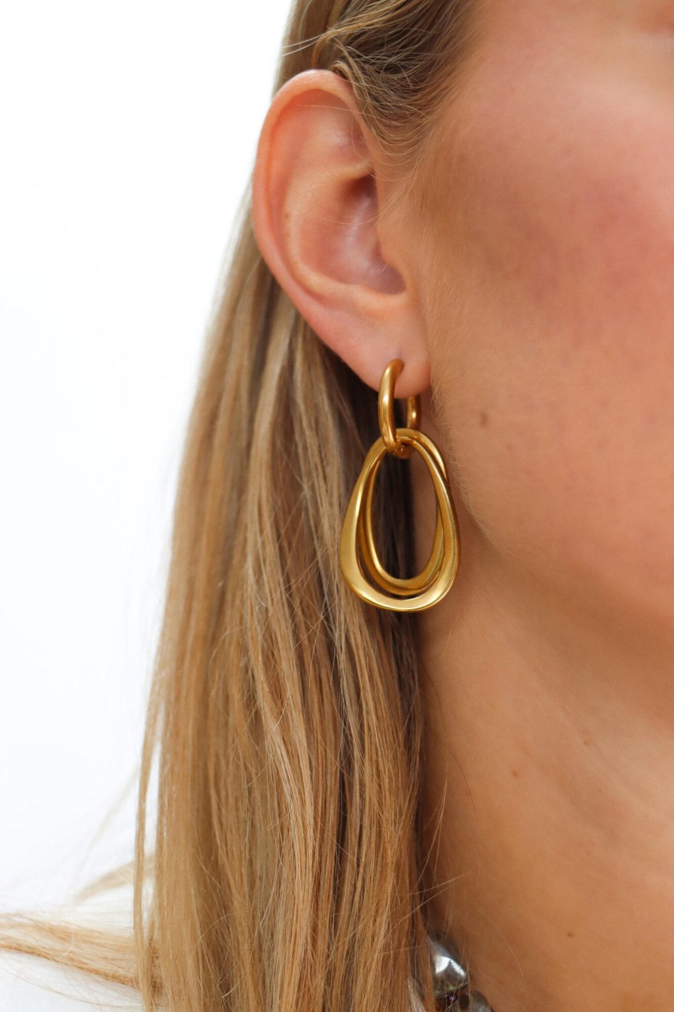 Oorbel Single Hoop Twice Around-gold