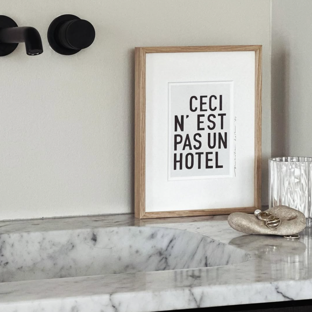 Wenskaart 'Hotel' A6-black