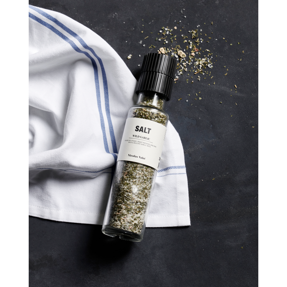 
                      
                        Nicolas Vahé Salt-wild garlic
                      
                    