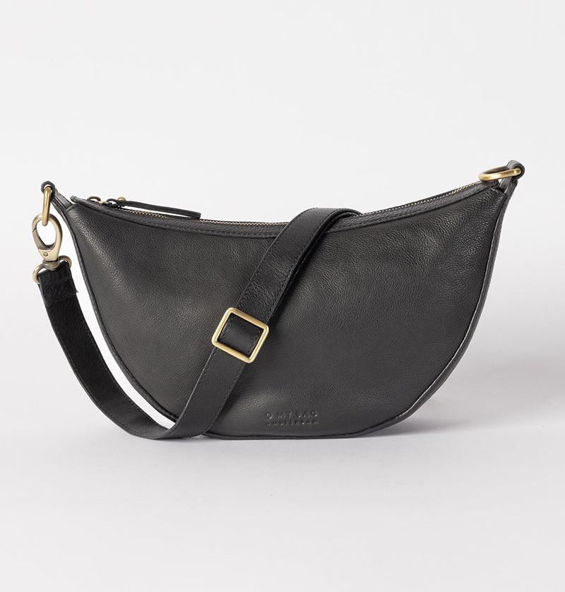 Leo Bum Bag Twisted Handle-Black (Soft Grain leather)