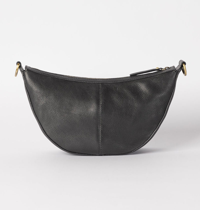 
                      
                        Leo Bum Bag Twisted Handle-Black (Soft Grain leather)
                      
                    