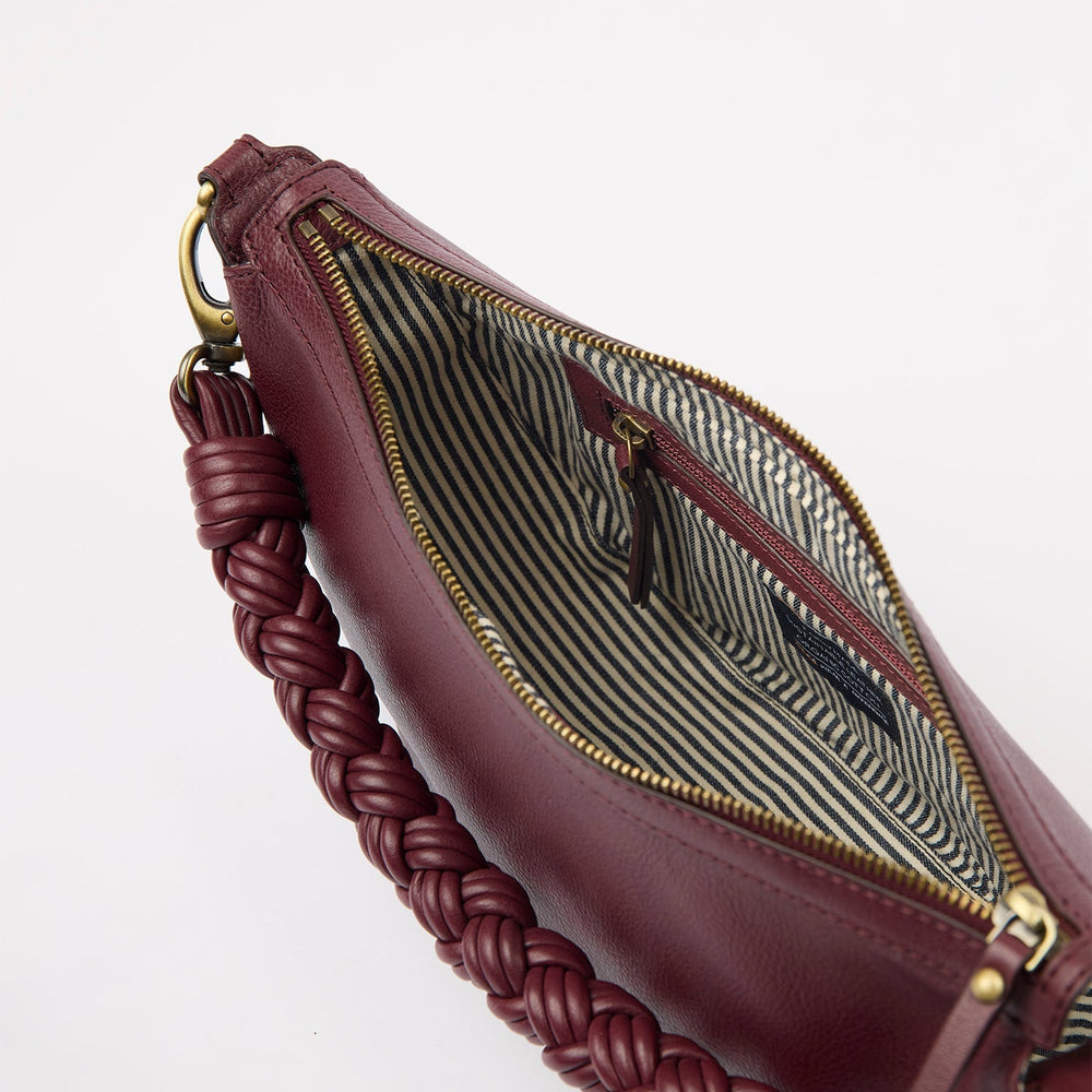 
                      
                        Leo Bum Bag Twisted Handle-Cherry (Soft Grain leather)
                      
                    