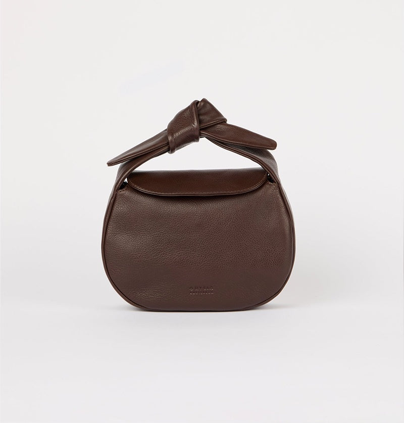 Handtas Coco Croissant-chocolate (soft grain leather)