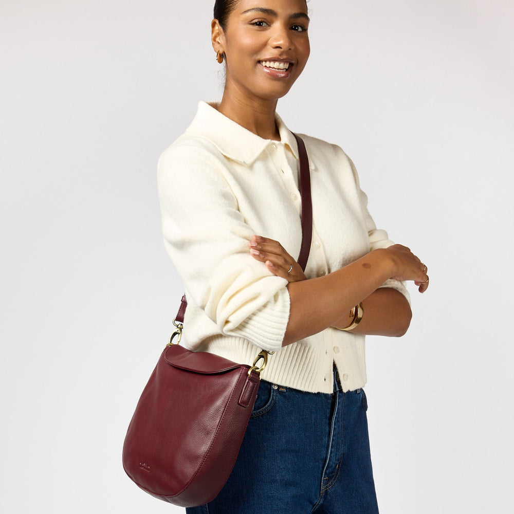 
                      
                        Handtas Lana / 2 Straps-cherry (soft grain leather)
                      
                    