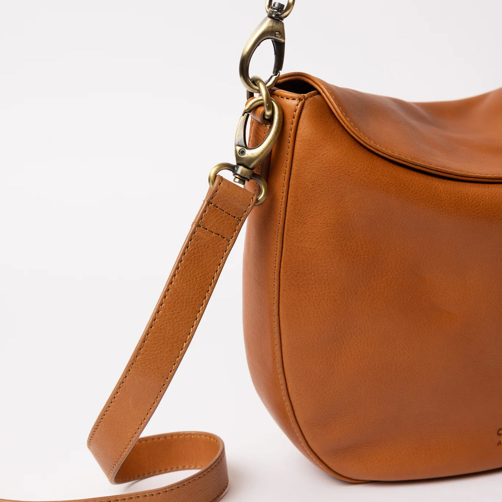 
                      
                        Handtas Lana / 2 Straps-wild oak (soft grain leather)
                      
                    