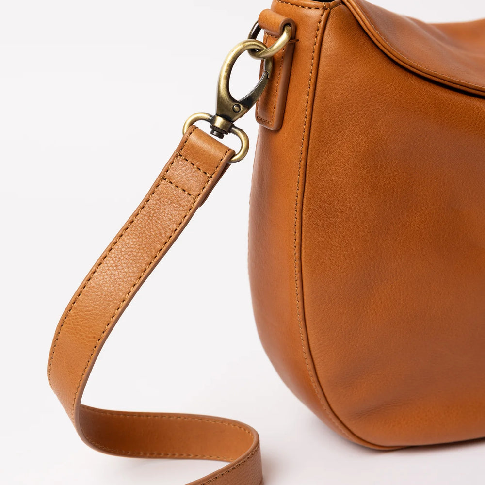 
                      
                        Handtas Lana / 2 Straps-wild oak (soft grain leather)
                      
                    