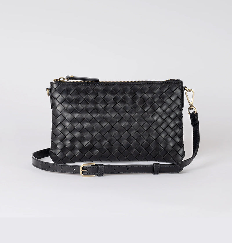 
                      
                        Lexi Handtas Pouch Woven-black (classic leather)
                      
                    