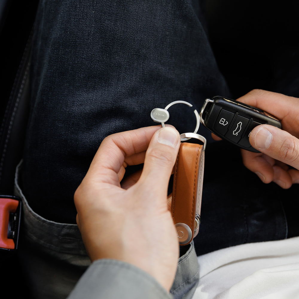 
                      
                        Orbitkey Ring V2-silver
                      
                    