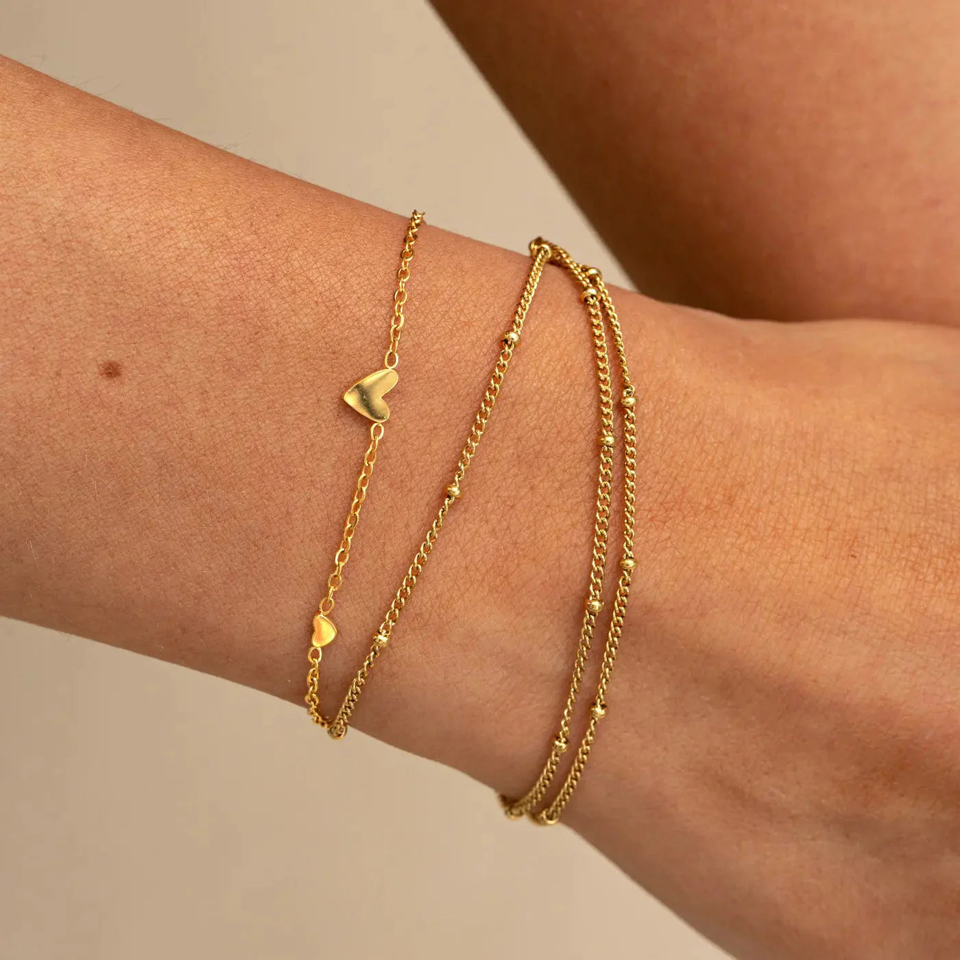 Armband Sarah 3 Small Hearts-gold