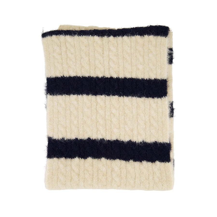 Sjaal Gebreid met kabels-navy-kit