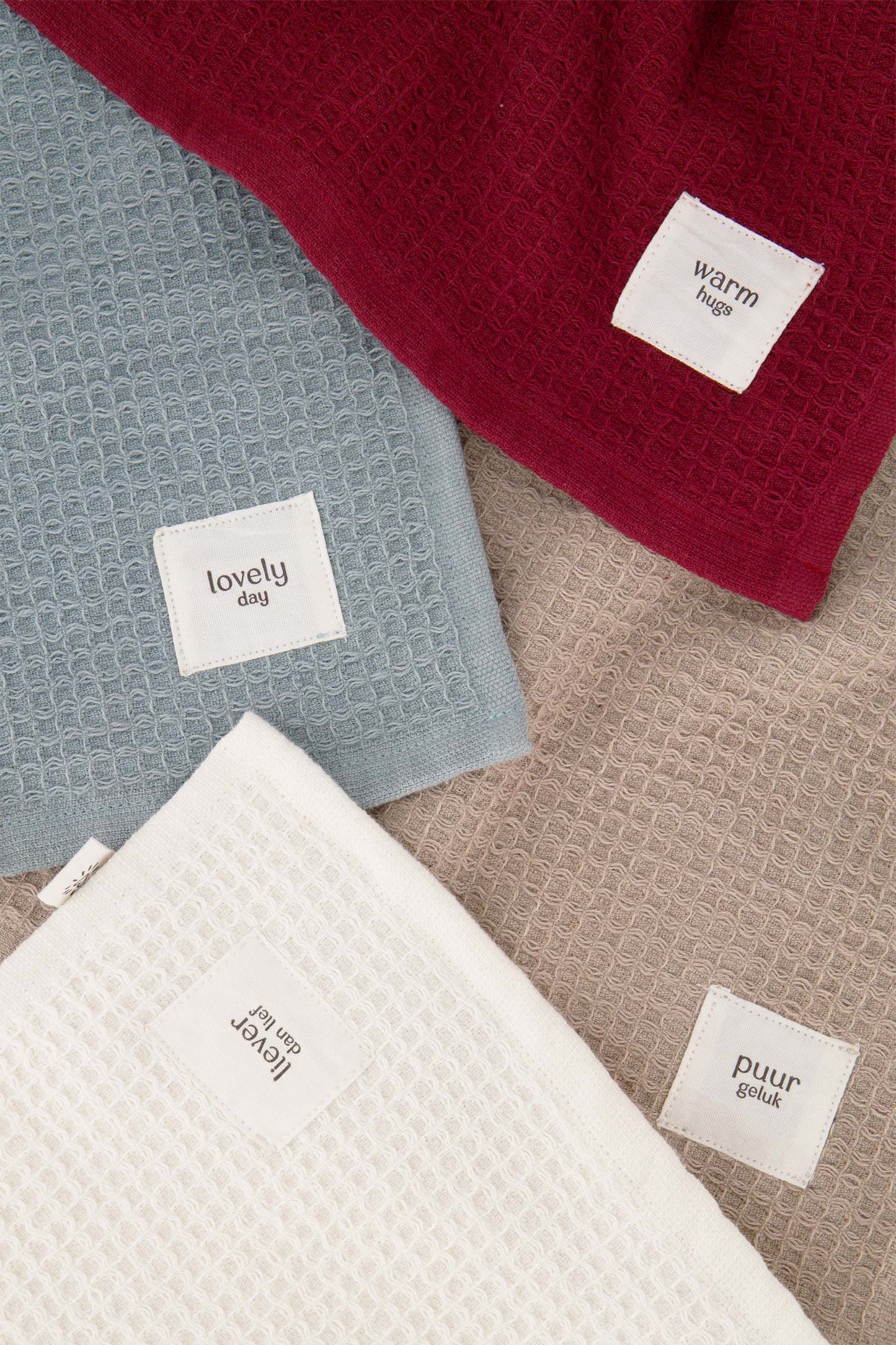 Gastendoekje 'Liever dan Lief'-off white