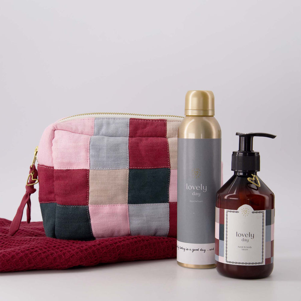 Gastendoekje 'Warm Hugs'-donkerrood