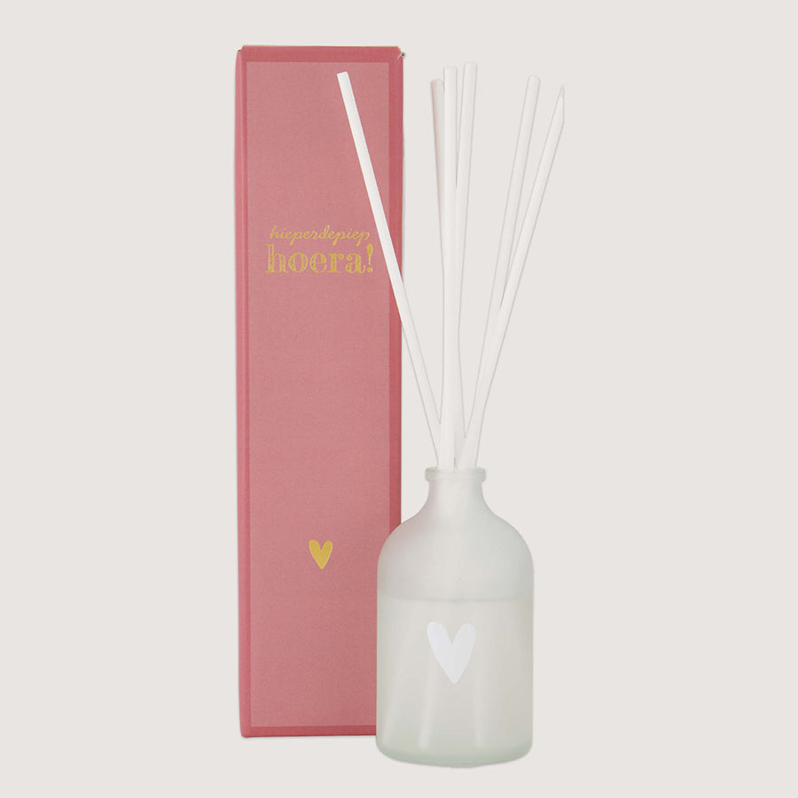Geurstokjes 'Hieperdepiep Hoera'-pink